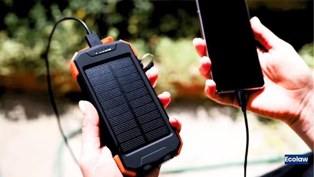 10 Daily Items You Can Replace With Solar-Powered Alternatives 5 Phone and Device Chargers